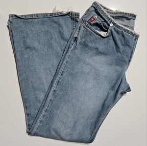 Mudd Mom Jeans Light Wash Raw Hem Women’s Size 11 Mid Rise.